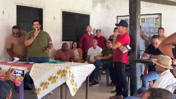 Câmara de Vereadores de Couto Magalhães faz presença em reunião no PA Morrinhos