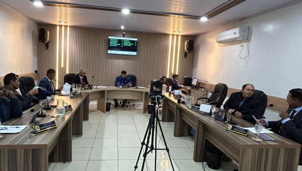 Câmara de Couto Magalhães realiza 35ª Sessão Ordinária com apresentação de Indicações